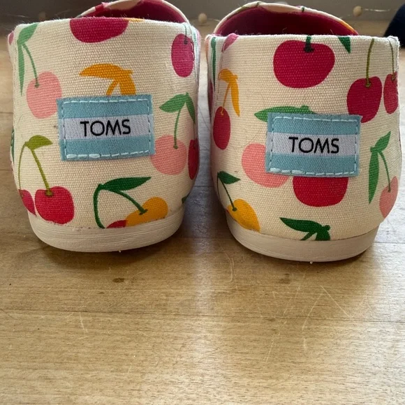 Tom’s Cherry Alpargata Size 10 - Picture 7 of 7